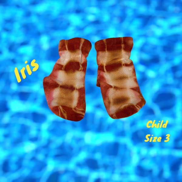 Iris - Child Size 3