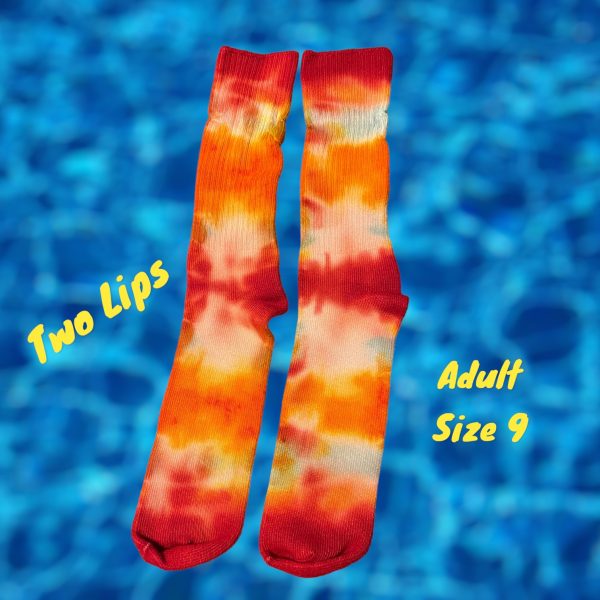 Two Lips - Adult Size 9